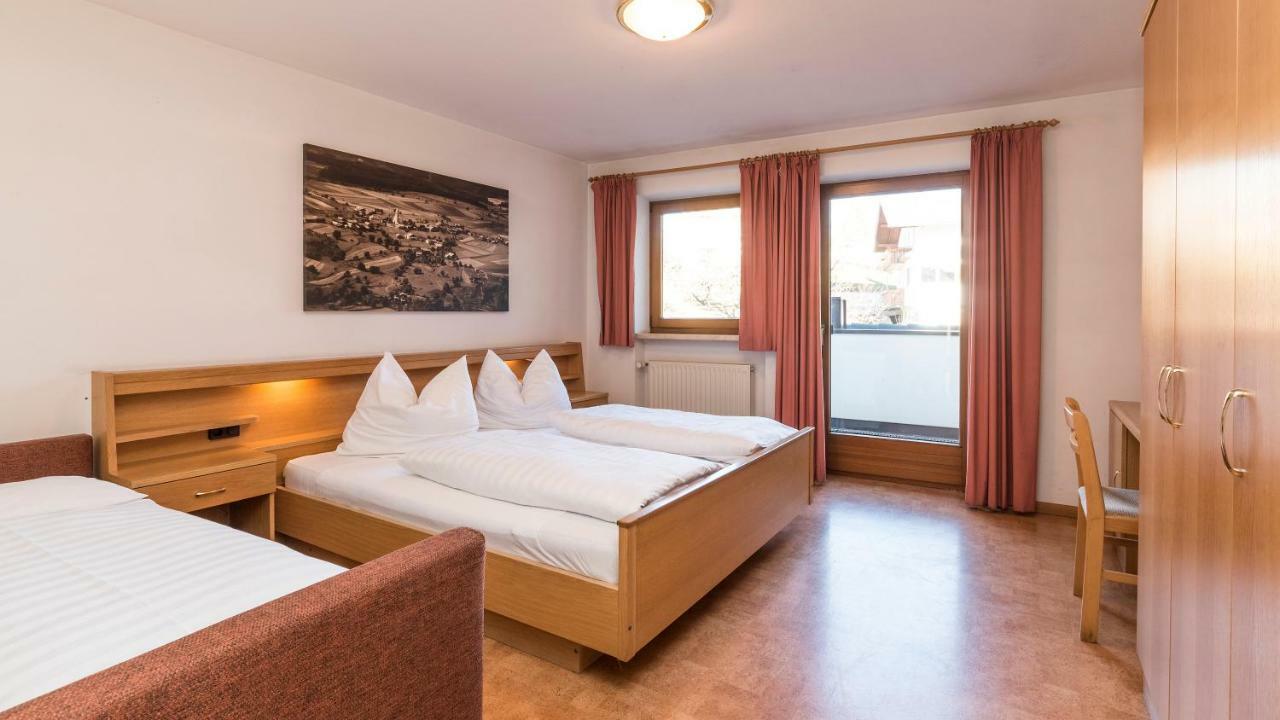 Pension Schirmerhof Natz-Schabs Luaran gambar